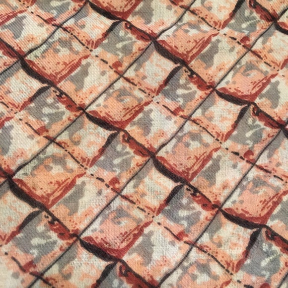 Geometric Infinity Scarf - Picture 2 of 3